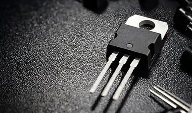 罗门哈斯代4 SiC MOSFET