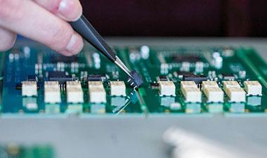 2022年第一季度代工和IDM资本支出